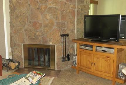 Aspen Mountain Residence *Available during Aspen Food and Wine Festival 2024* - Aspen, Colorado