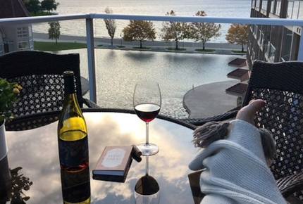 Kelowna Luxury Penthouse - Kelowna, Canada