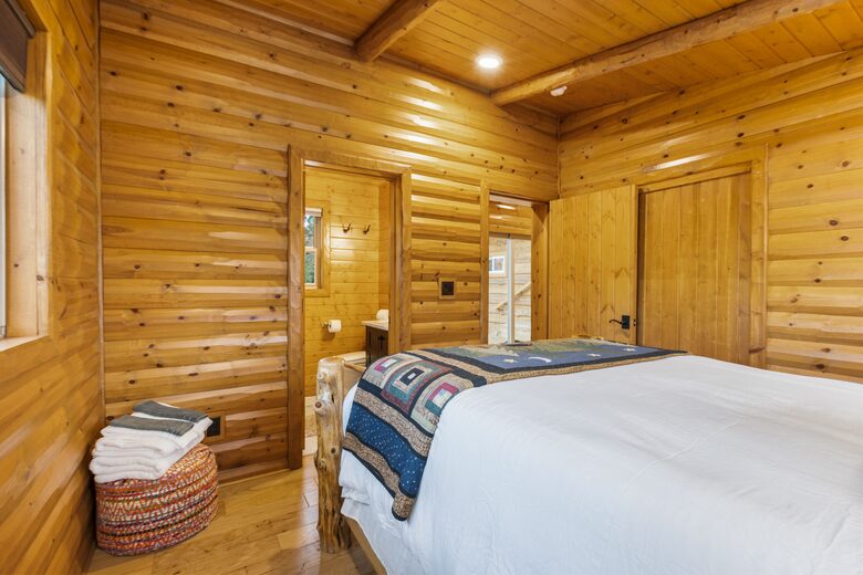 Enchanted Treehouse Lake Tahoe - Stateline, Nevada