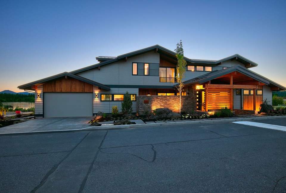 Riverside Landing - Bend, Oregon