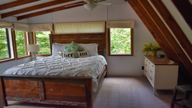 Lakefront Midwest Chalet - Innsbrook, Missouri