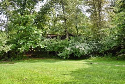 Lakefront Midwest Chalet - Innsbrook, Missouri