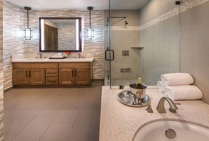 Welk's Northstar Lodge - Two Bedroom Residence Plus Den - Truckee, California