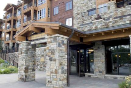 Welk's Northstar Lodge - Two Bedroom Residence Plus Den - Truckee, California