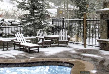 Welk's Northstar Lodge - Two Bedroom Residence Plus Den - Truckee, California