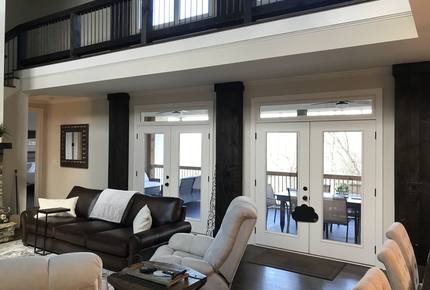 White Oaks Lodge - Dahlonega, Georgia