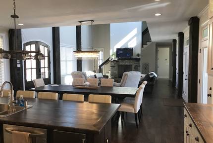 White Oaks Lodge - Dahlonega, Georgia