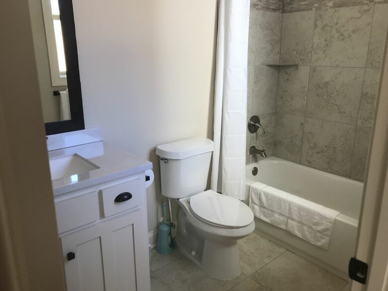 White Oaks Lodge - Dahlonega, Georgia