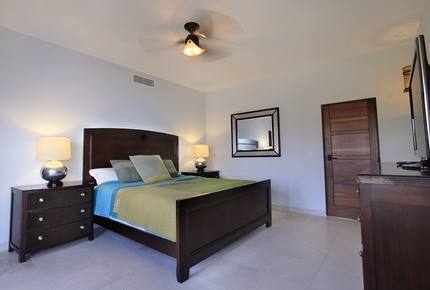 Surfer's Paradise - San Jose del Cabo, Mexico