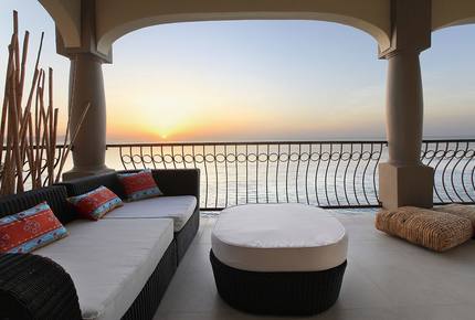 Surfer's Paradise - San Jose del Cabo, Mexico