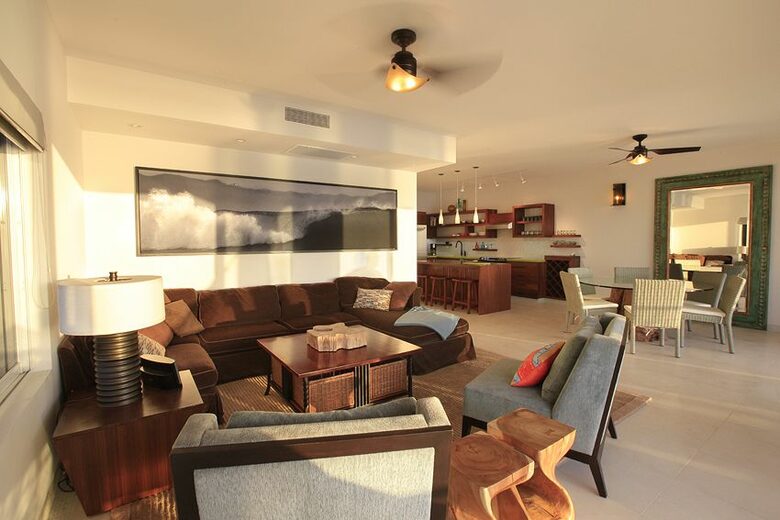 Surfer's Paradise - San Jose del Cabo, Mexico