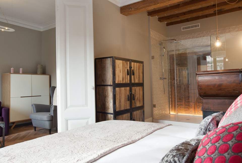 Quintess Collection - Trafalgar - Barcelona, Spain