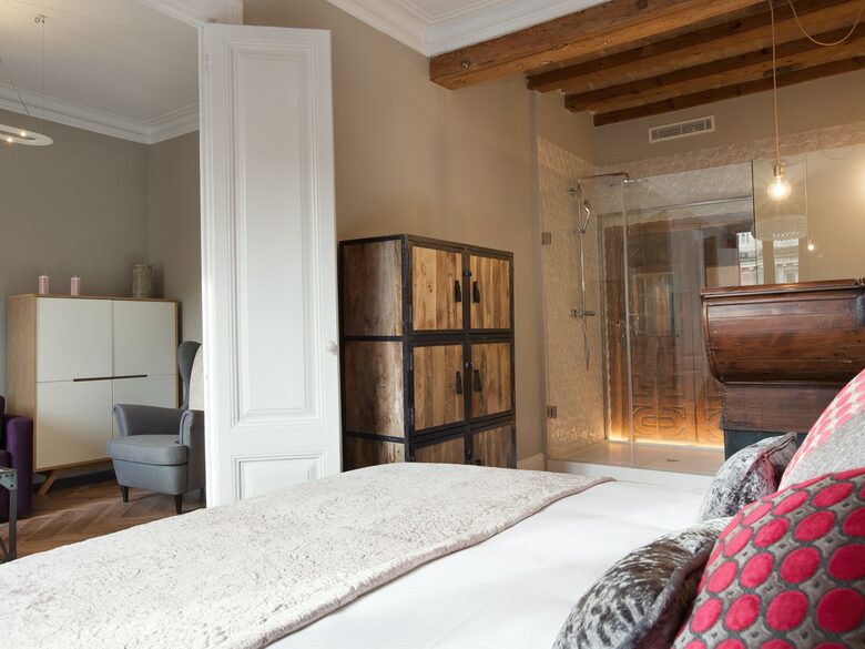 Quintess Collection - Trafalgar - Barcelona, Spain