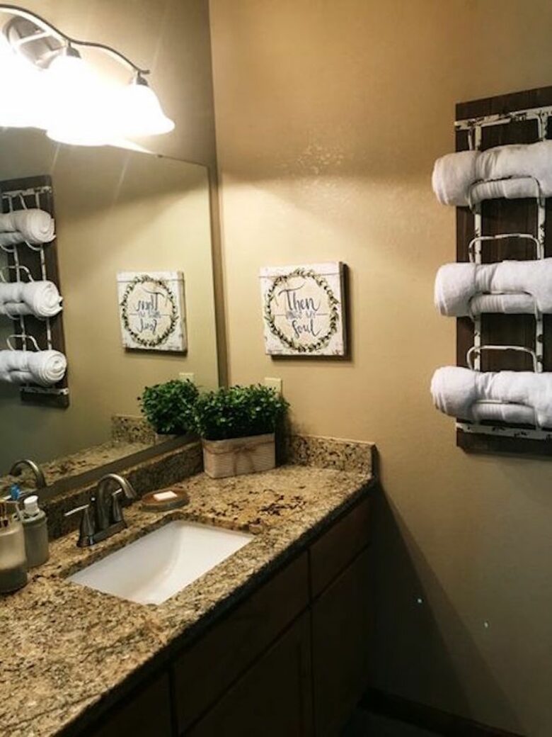 Frio River House in Texas Hill Country - Concan, Texas