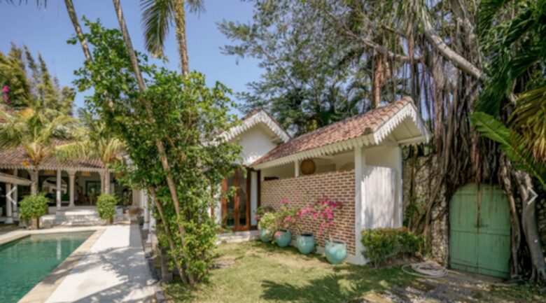 Balinese Rice Field Villa - Berawa Canggu, Indonesia