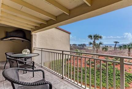 Peaceful Oceanfront Villa - Fernandina Beach, Florida