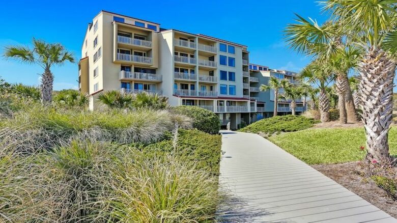 Peaceful Oceanfront Villa - Fernandina Beach, Florida
