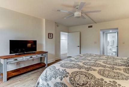 Peaceful Oceanfront Villa - Fernandina Beach, Florida