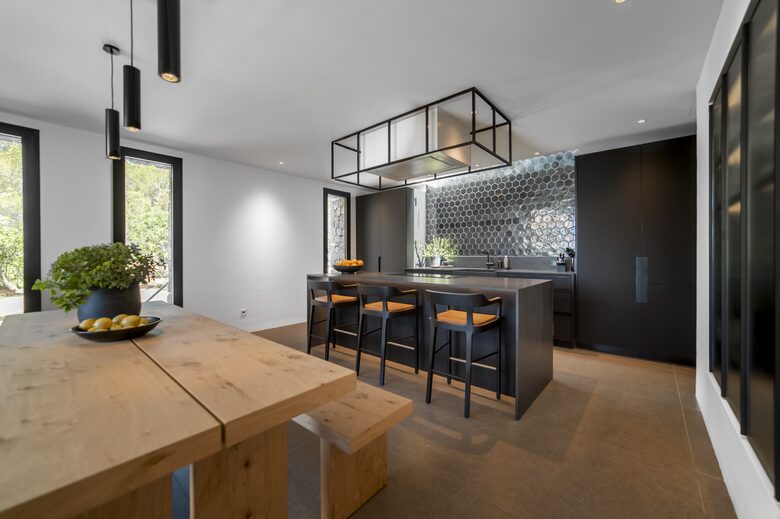 Can Oso (R) - Ibiza, Spain