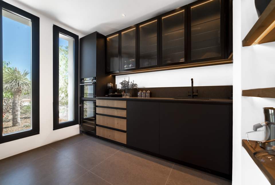 Can Oso (R) - Ibiza, Spain