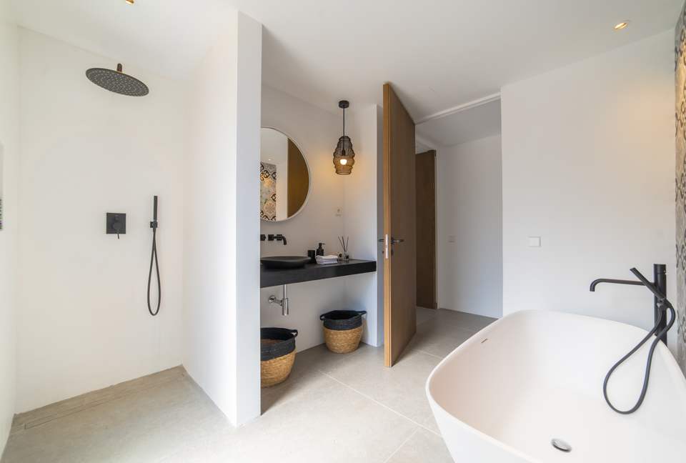 Can Oso (R) - Ibiza, Spain