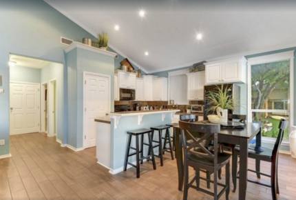 Perfect Lakehouse Getaway on Lake LBJ - Horseshoe Bay/Kingsland - Kingsland, Texas