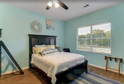 Perfect Lakehouse Getaway on Lake LBJ - Horseshoe Bay/Kingsland - Kingsland, Texas