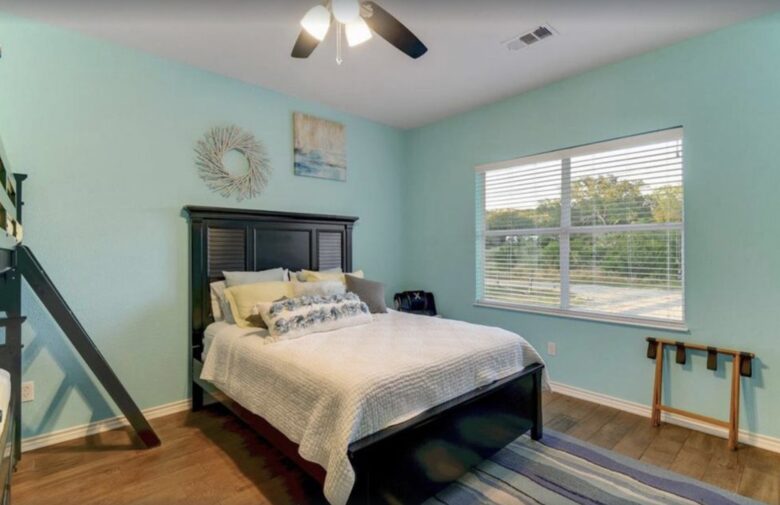 Perfect Lakehouse Getaway on Lake LBJ - Horseshoe Bay/Kingsland - Kingsland, Texas