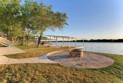 Perfect Lakehouse Getaway on Lake LBJ - Horseshoe Bay/Kingsland - Kingsland, Texas