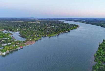 Perfect Lakehouse Getaway on Lake LBJ - Horseshoe Bay/Kingsland - Kingsland, Texas
