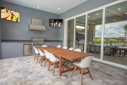 Reunion High Luxe - Perfect for Families and Golfers! 6 Miles to Disney! - Reunion, Florida