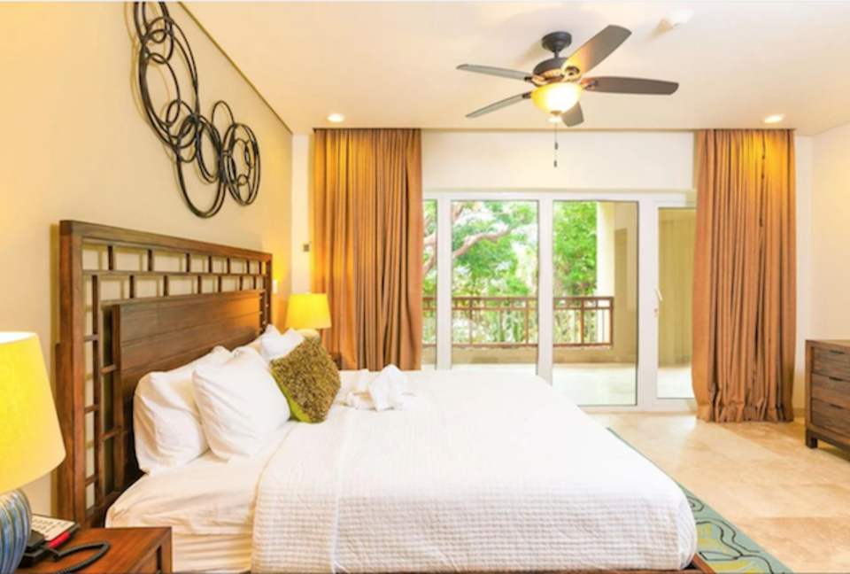 previous decor - now refreshed with all new decor