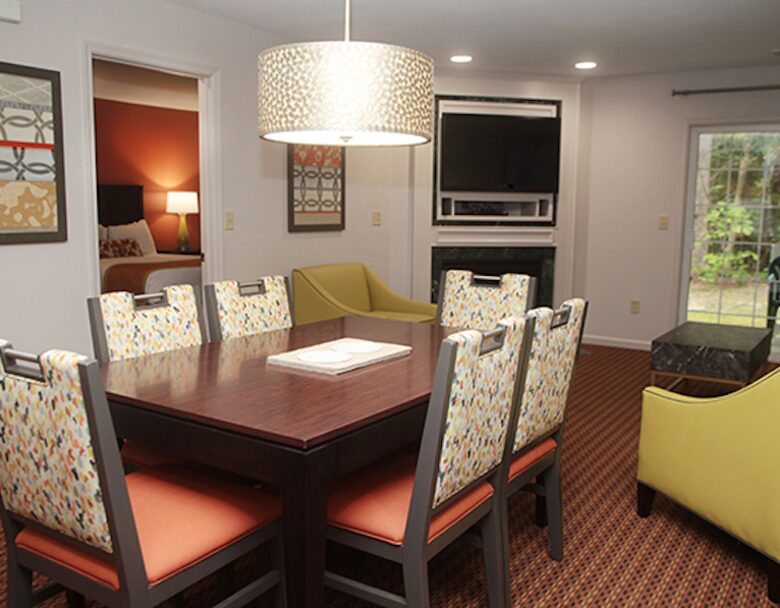 Historic Williamsburg Large Villa - Great for families and history buffs! - Williamsburg, Virginia