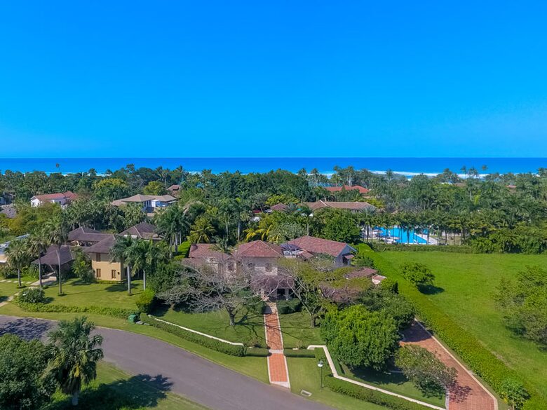 Villa Maji - Luxury Water Oasis Set Amongst the Palms in Cabarete - Cabarete, Dominican Republic