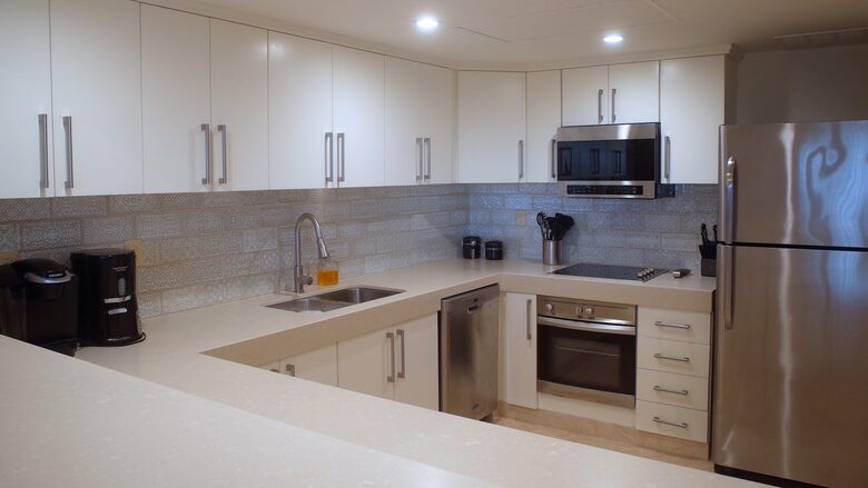 Ocean Front Penthouse - Puerto Aventuras, Mexico