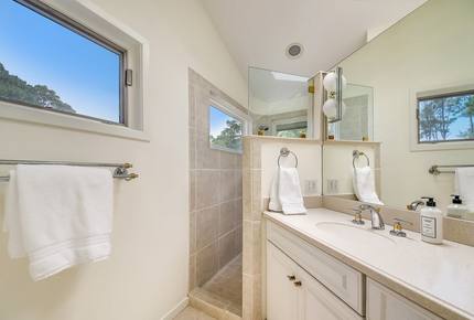 Crow's Nest Hilton Head Luxury - Hilton Head, South Carolina