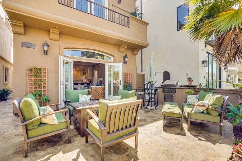 Huntington Beach Retreat - Huntington Beach, California