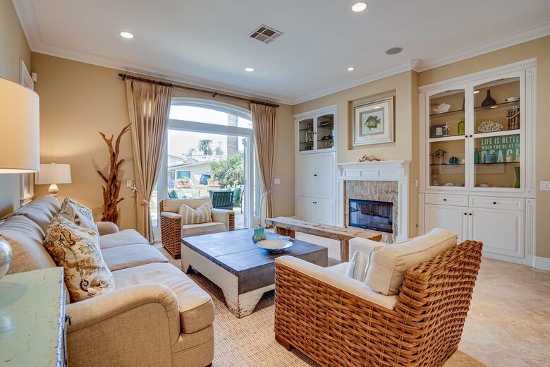 Huntington Beach Retreat - Huntington Beach, California