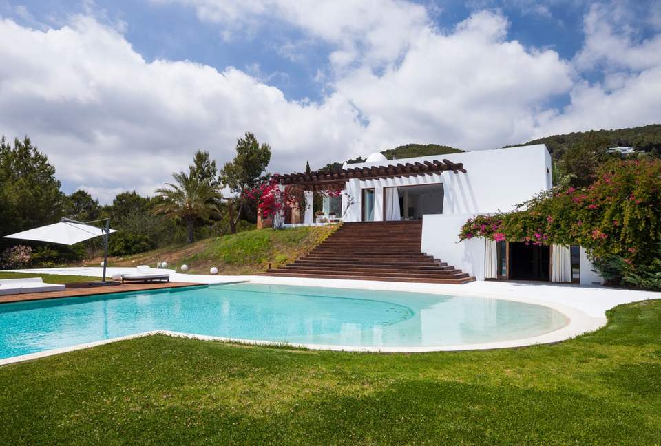 Blue Star (R) - Ibiza, Spain