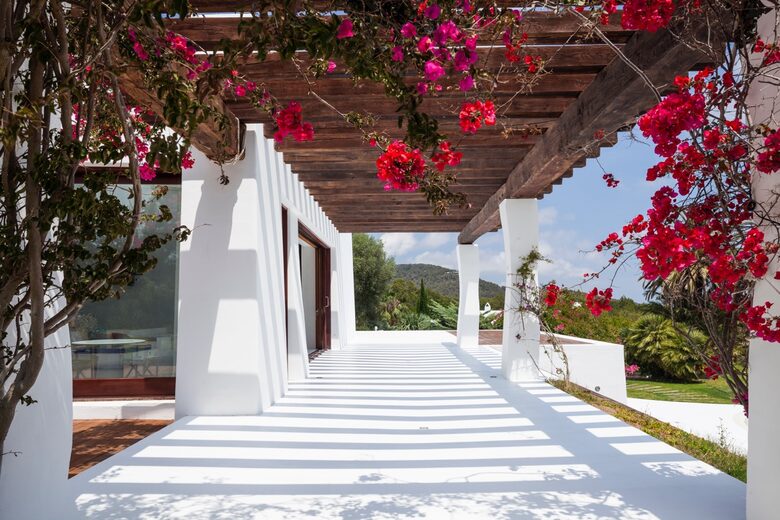 Blue Star (R) - Ibiza, Spain