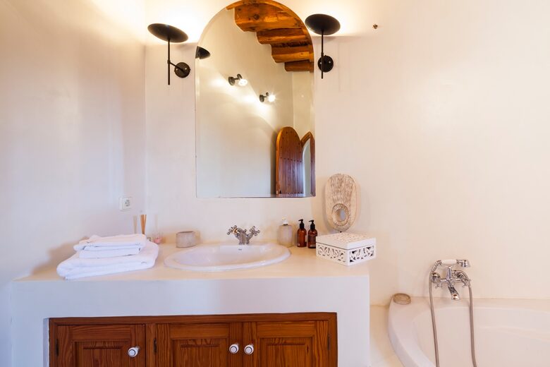 Blue Star (R) - Ibiza, Spain