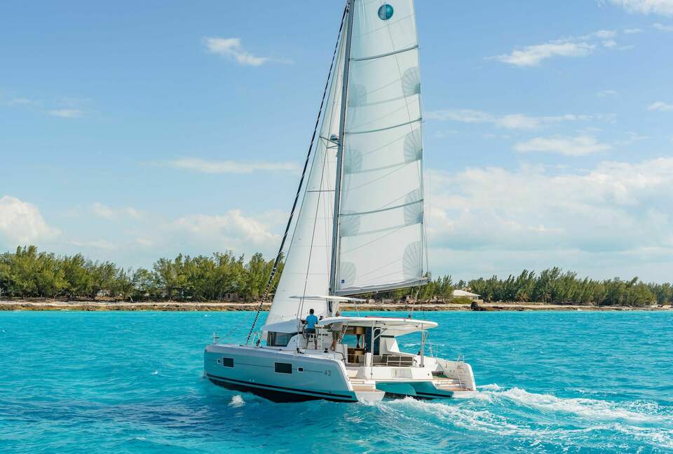 Lagoon 42' Catamaran "Belight" - Navigare Yachting - Marsh Harbour, Bahamas