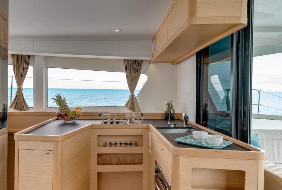 Lagoon 42' Catamaran "Belight" - Navigare Yachting - Marsh Harbour, Bahamas