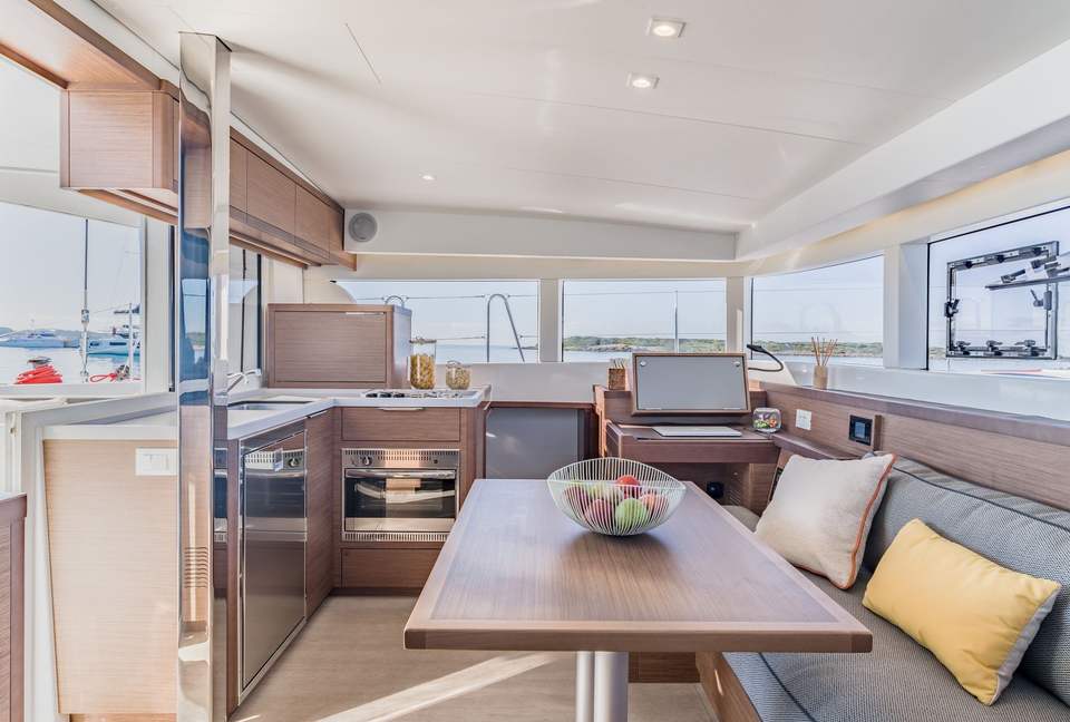 Lagoon 40' Catamaran "Lady Birgith" - Navigare Yachting - Marsh Harbour, Bahamas