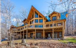 Custom Eco Solar Luxury Log Home at Sugarloaf Mountain - Dickerson, Maryland