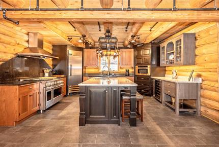 Custom Eco Solar Luxury Log Home at Sugarloaf Mountain - Dickerson, Maryland