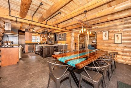 Custom Eco Solar Luxury Log Home at Sugarloaf Mountain - Dickerson, Maryland