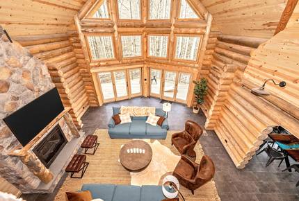 Custom Eco Solar Luxury Log Home at Sugarloaf Mountain - Dickerson, Maryland