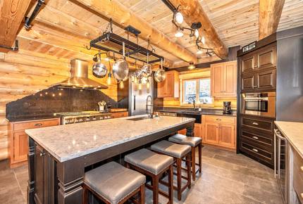 Custom Eco Solar Luxury Log Home at Sugarloaf Mountain - Dickerson, Maryland