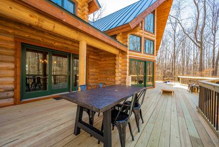 Custom Eco Solar Luxury Log Home at Sugarloaf Mountain - Dickerson, Maryland